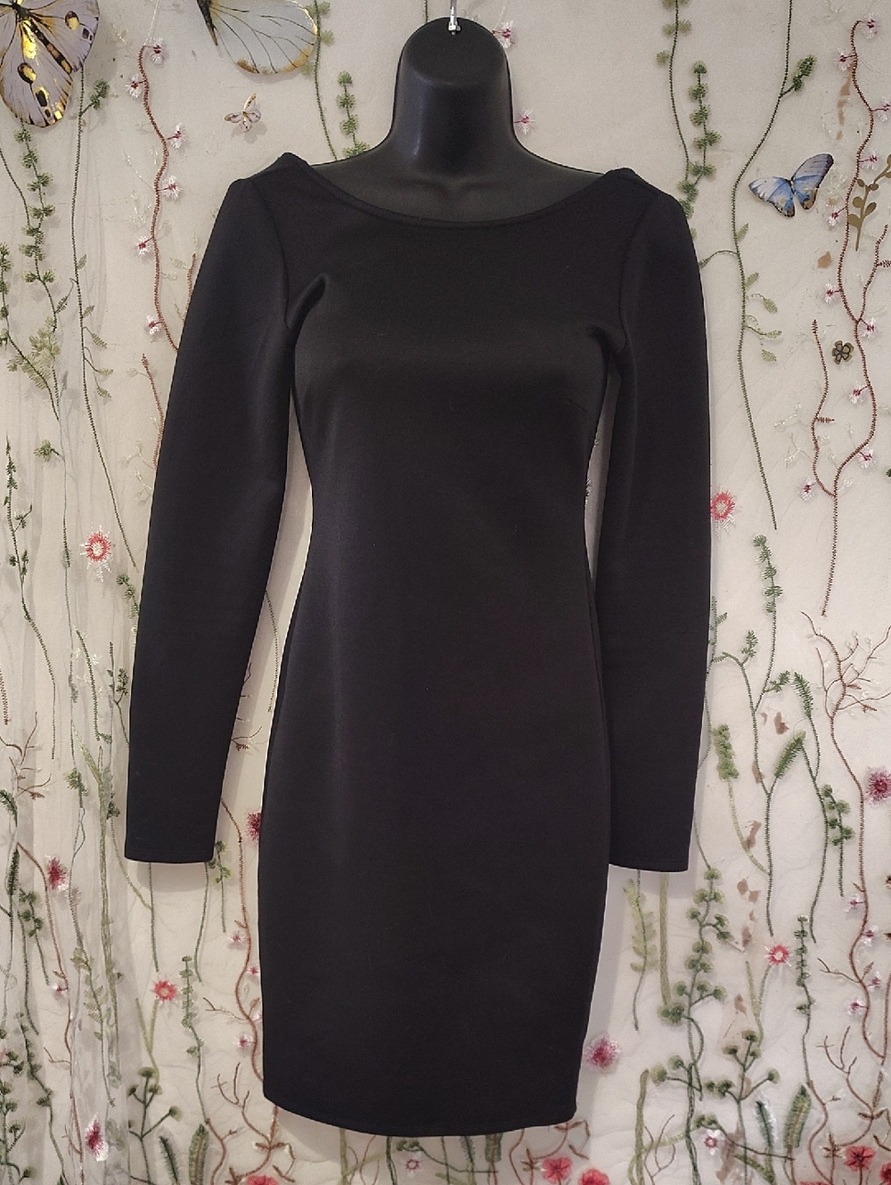 Kardashian Kollection Black Long-Sleeve Ponte Sheath Dress